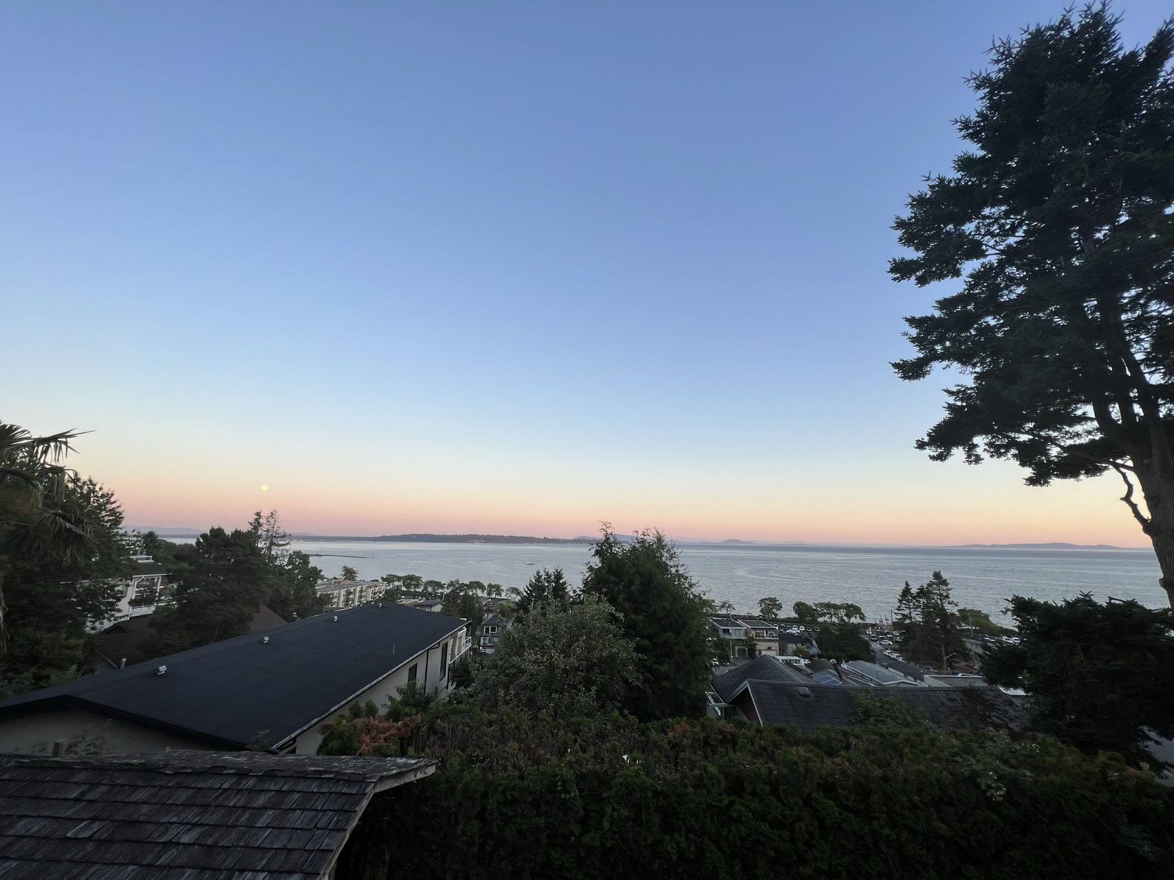 14748 UPPER ROPER AVENUE, White Rock BC V4B 2C9, R3109130, BC,