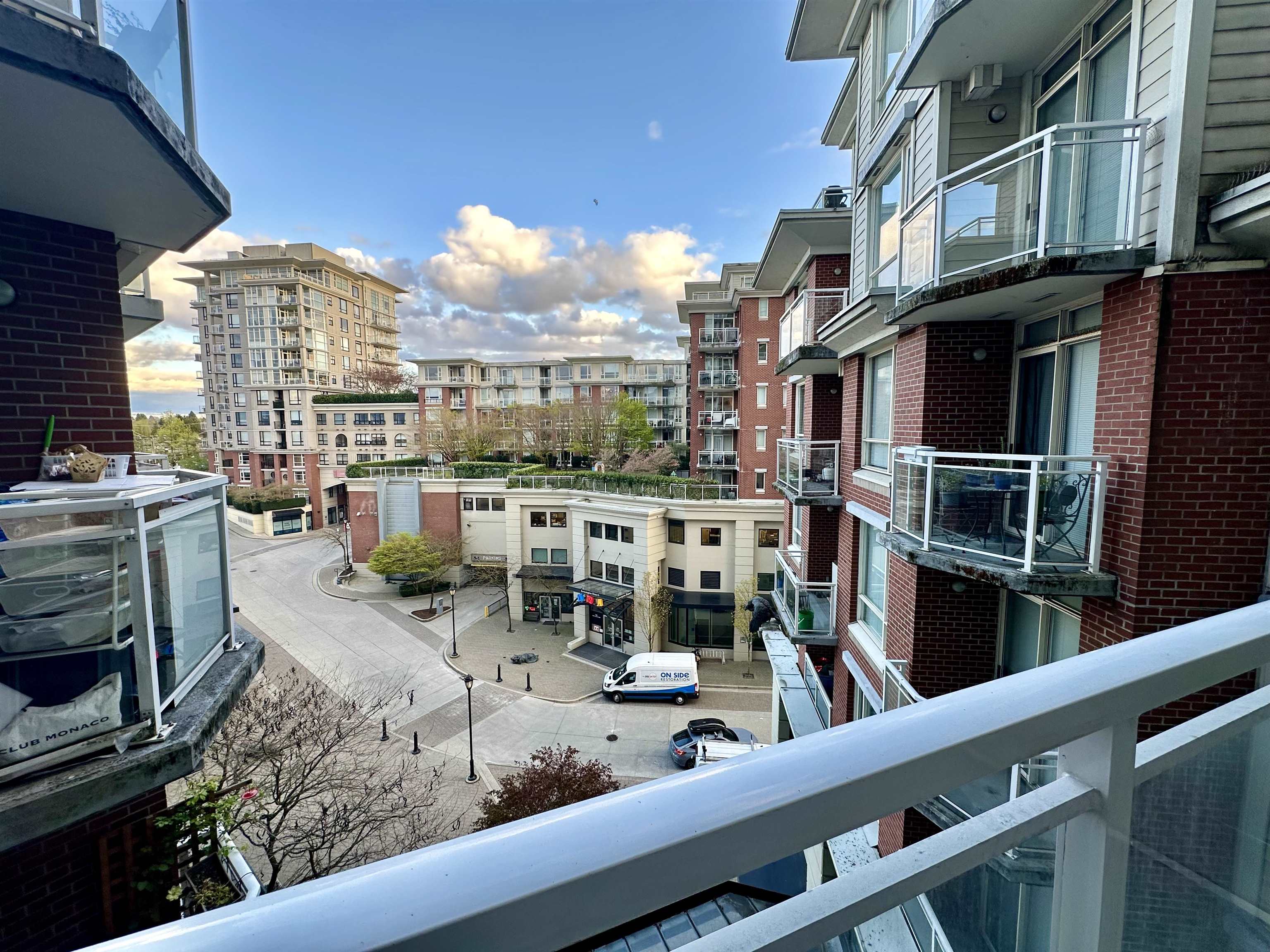 516 4028 KNIGHT STREET, R3109152, BC,