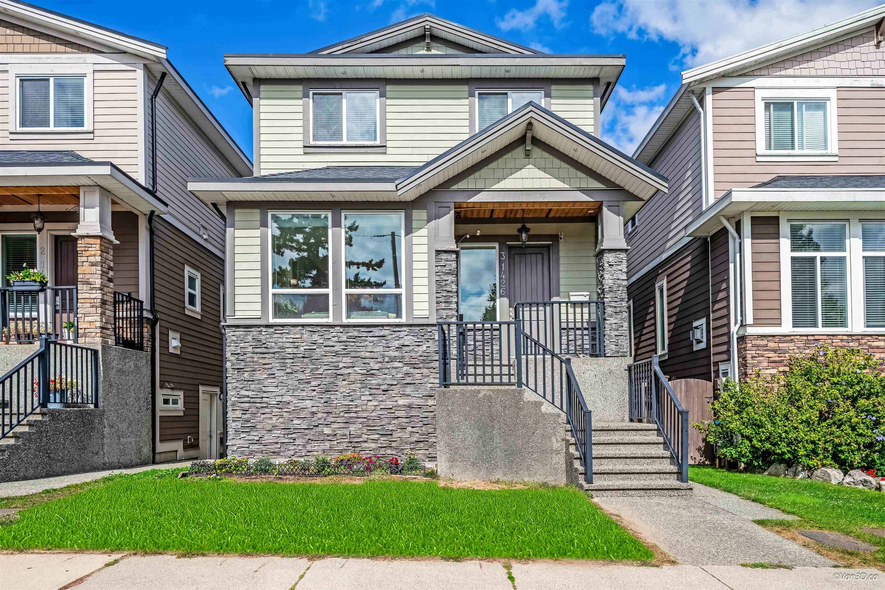 3 1426 FINLAY STREET, R3109200, BC,