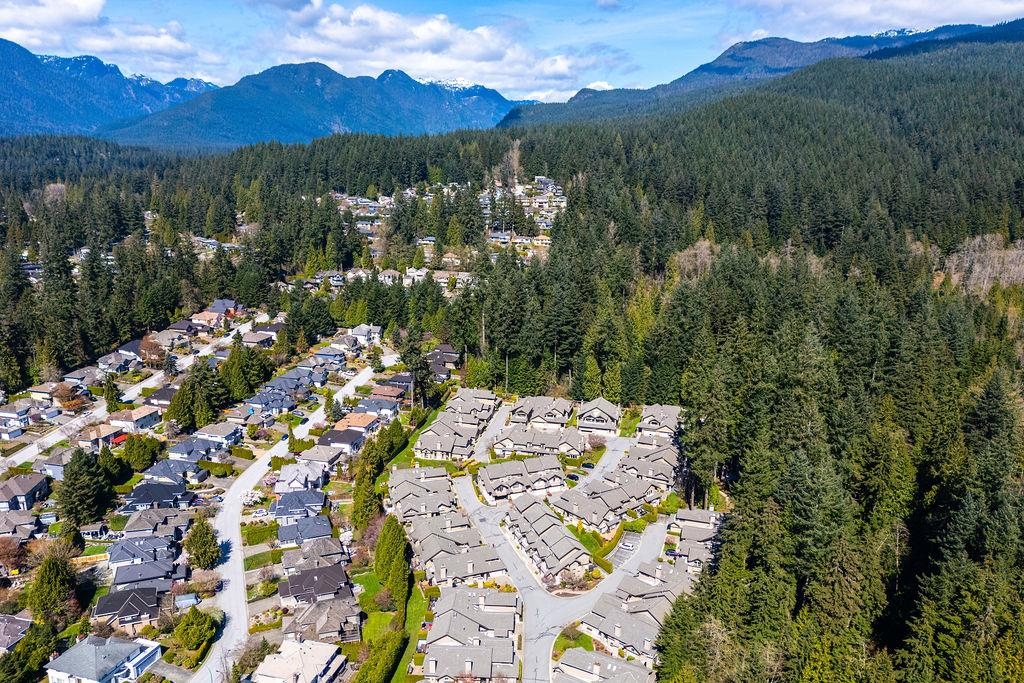 29 1550 LARKHALL CRESCENT, R3109383, BC,