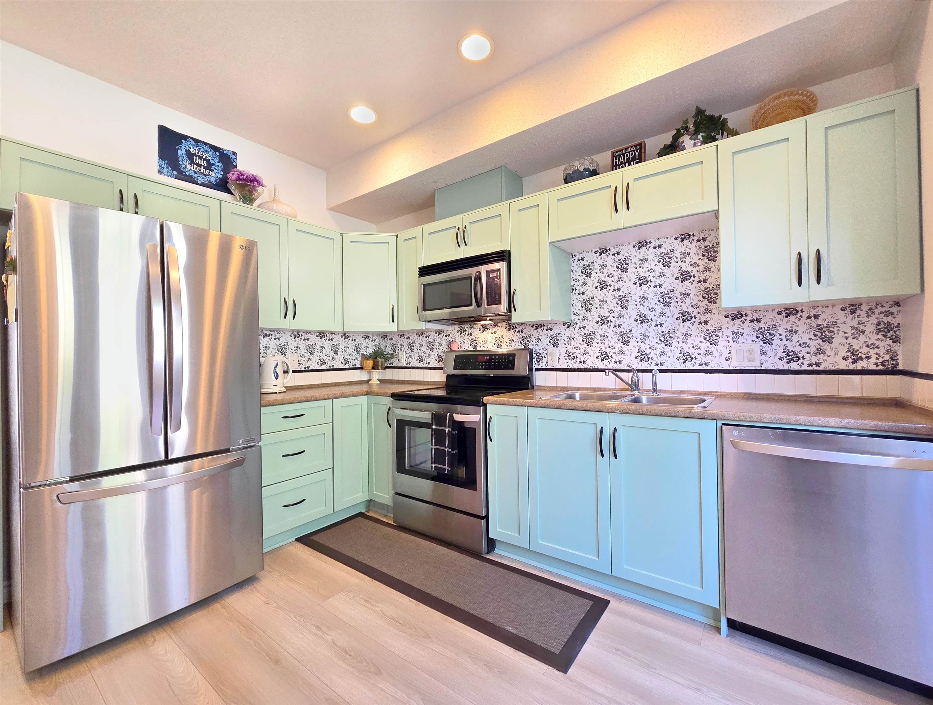 24 32501 FRASER CRESCENT, R3109391, BC,