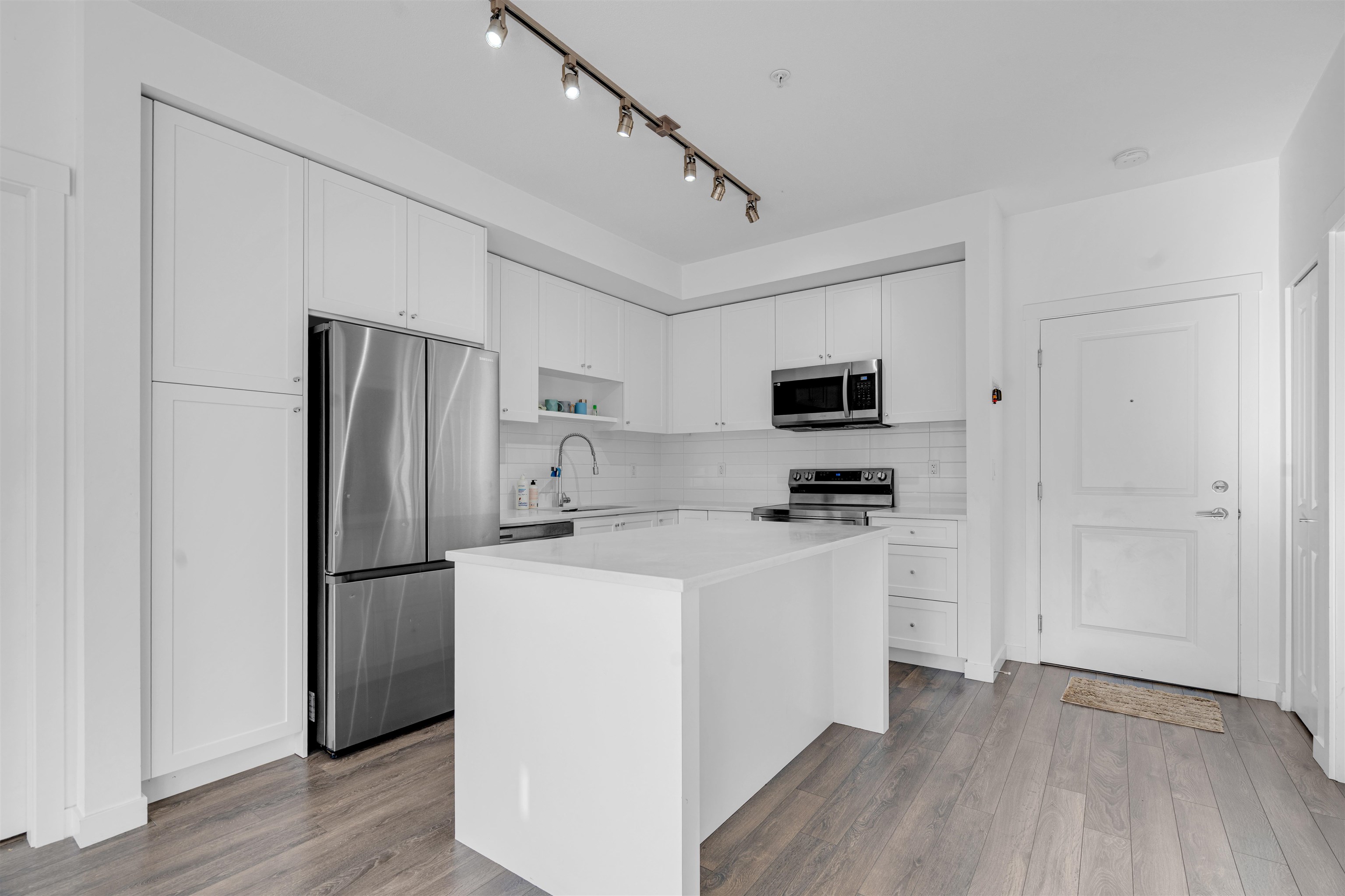 418 15825 85 AVENUE, R3109394, BC,
