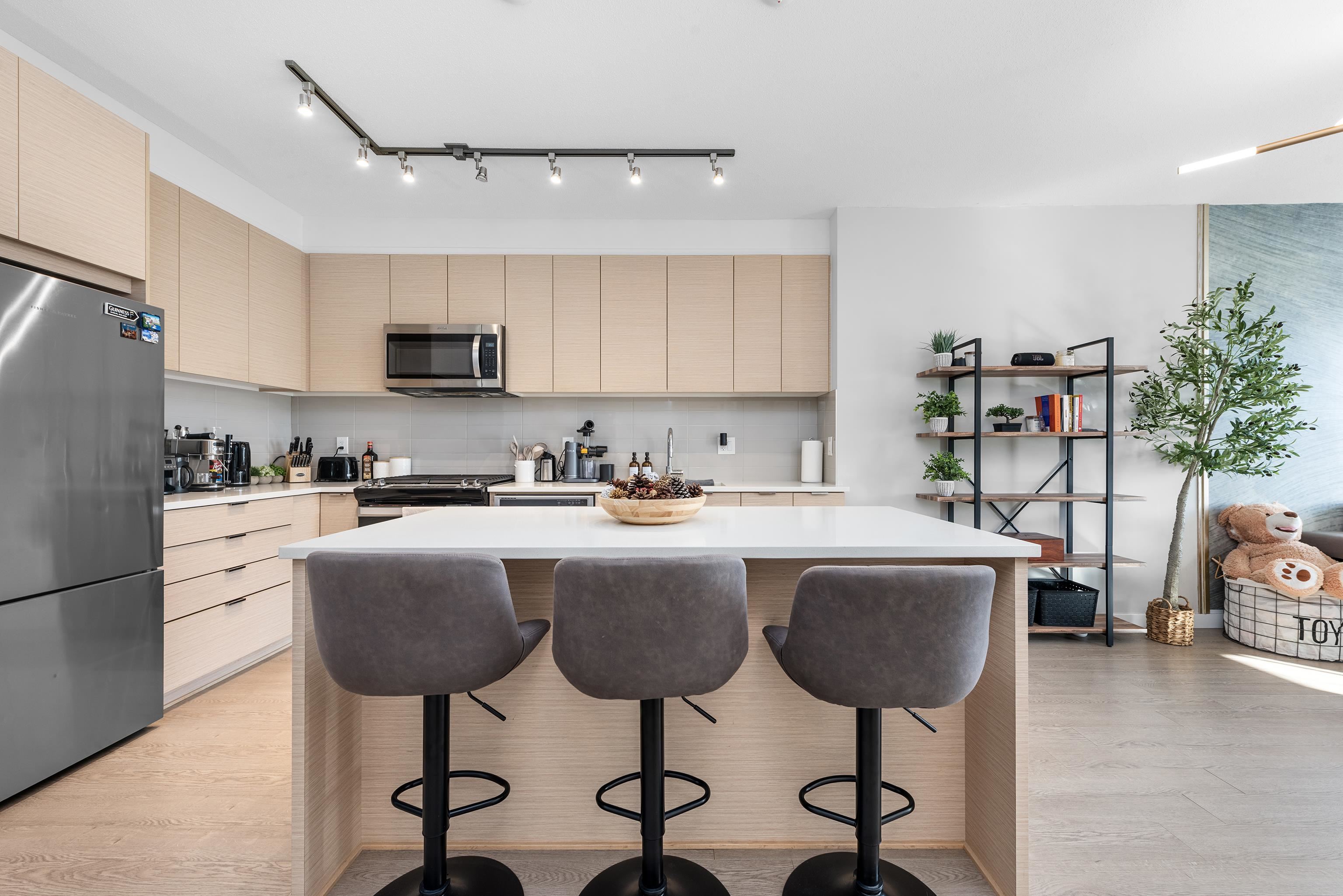 B303 8150 207 STREET, R3109468, BC,