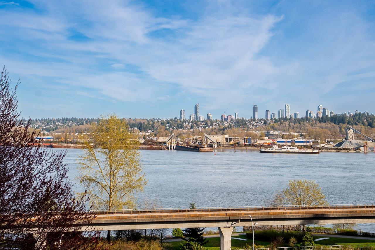 504 69 JAMIESON COURT, R3109481, BC,