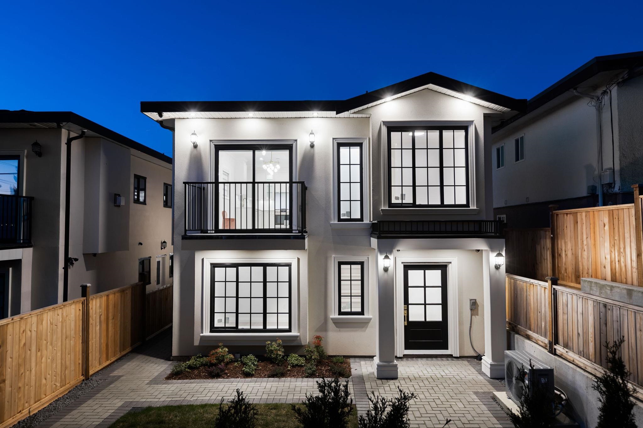 5136 DOMINION STREET, Burnaby BC V5G 1C9, R3109587, BC,