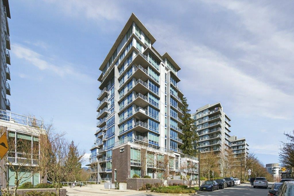 210 9080 UNIVERSITY CRESCENT, R3109600, BC,