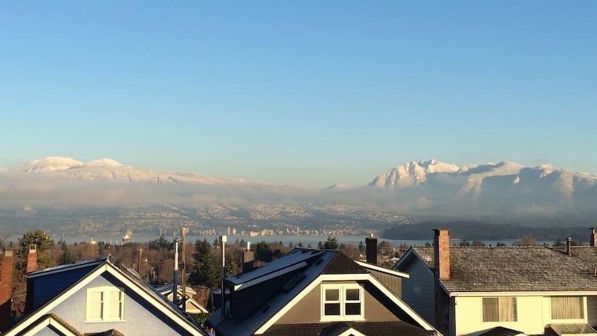 3400 W 18TH AVENUE, Vancouver BC V6S 1A7, R3109693, BC,