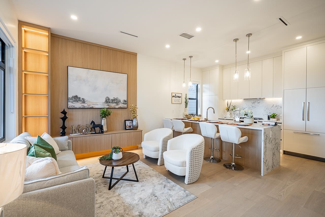 2 4875 ALBERT STREET, R3110016, BC,