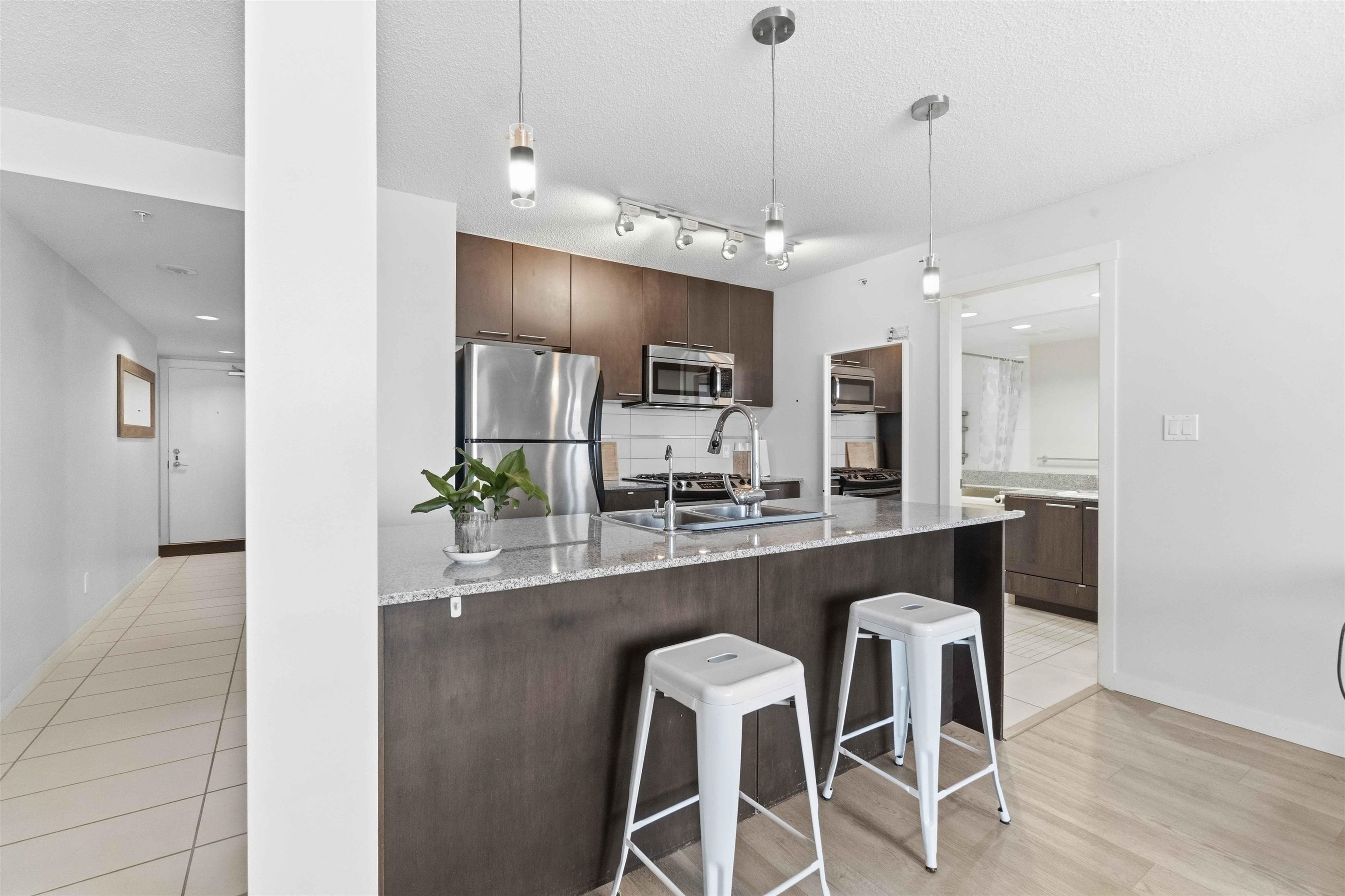 1612 5811 NO. 3 ROAD, R3110187, BC,