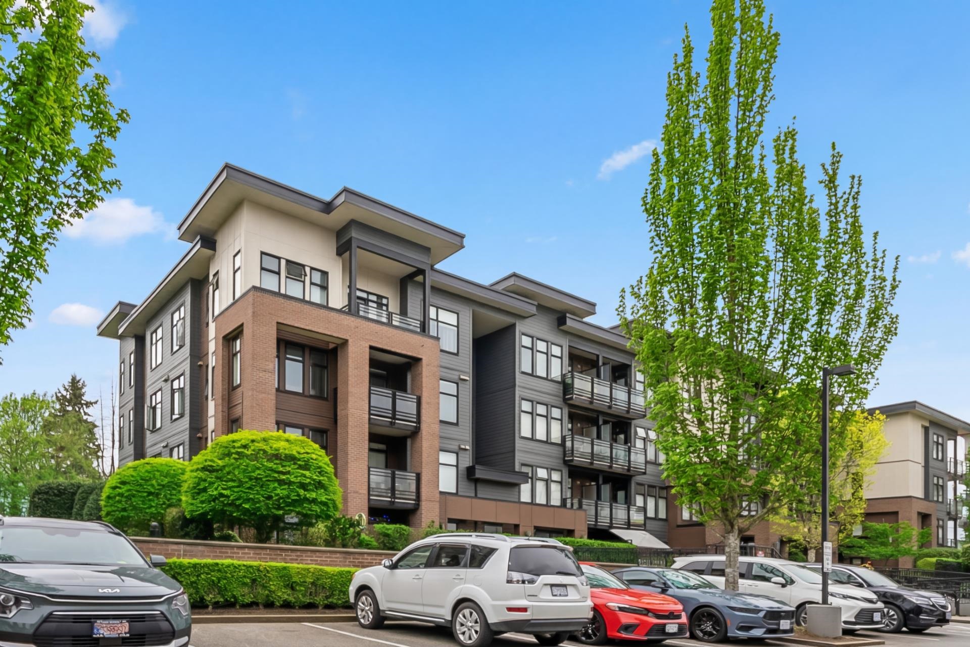 MLS® listing #R3110193 for sale located at 212 20058 FRASER HIGHWAY