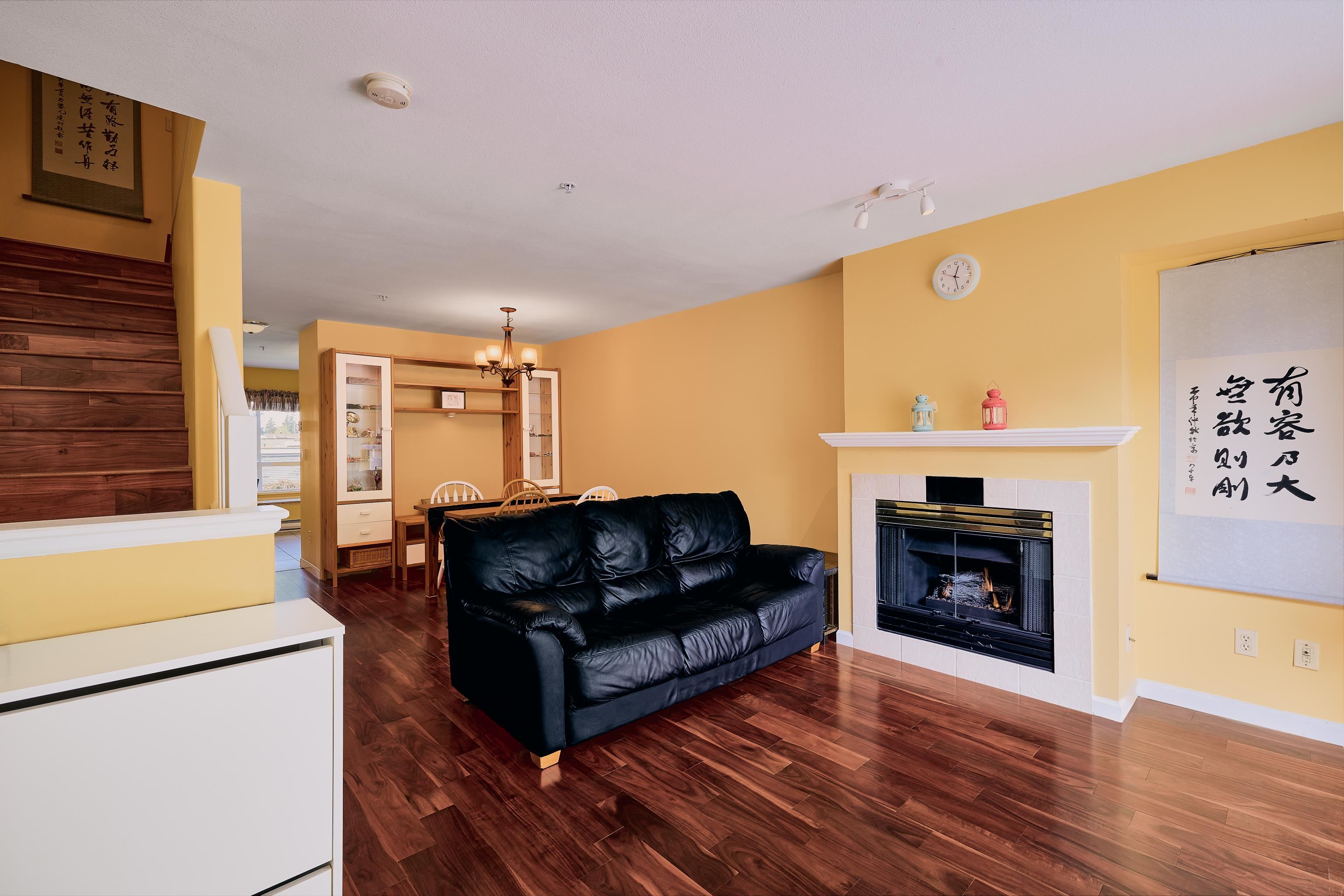 117 6588 SOUTHOAKS CRESCENT, R3110374, BC,