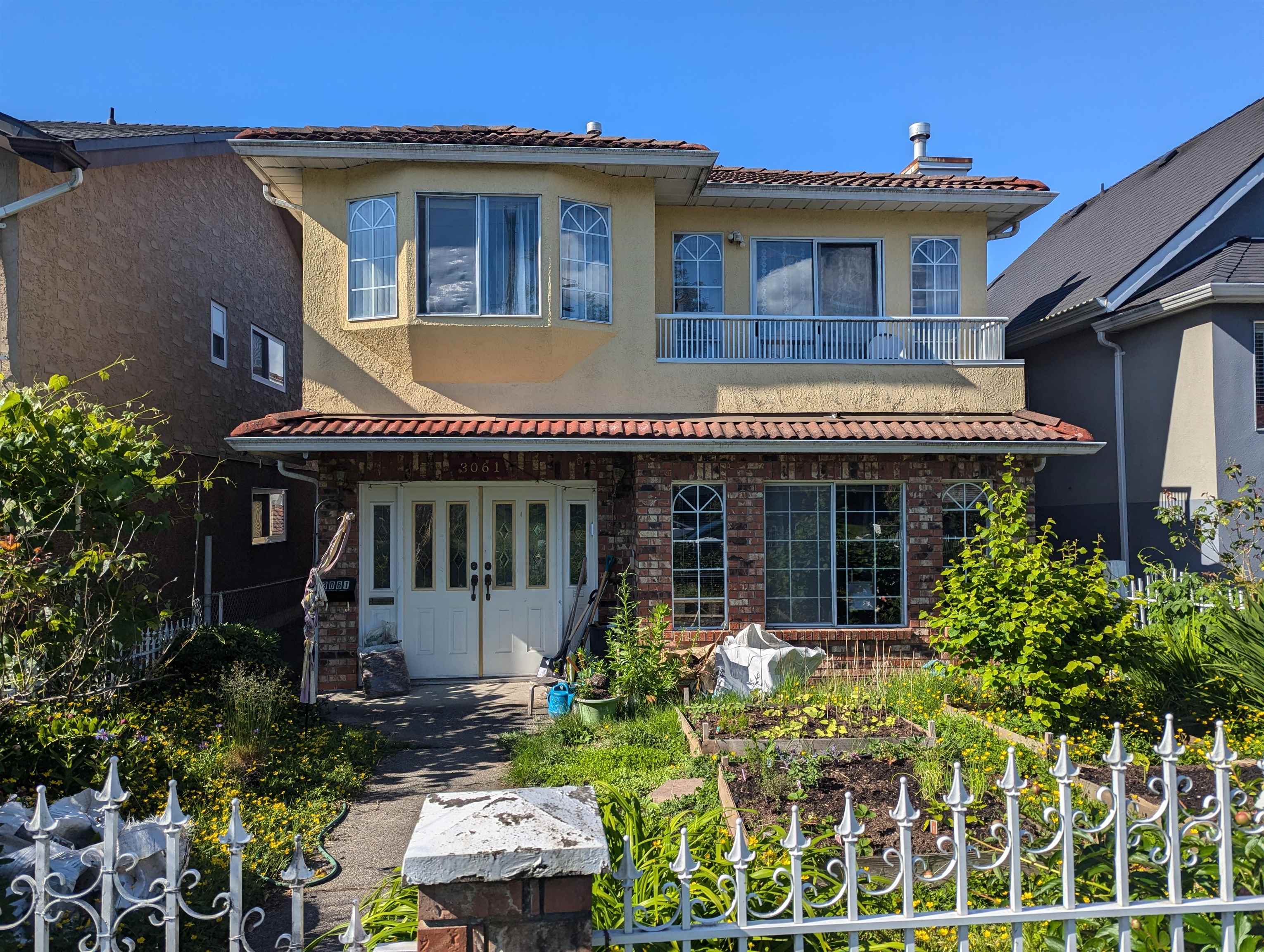 3061 PARKER STREET, Vancouver BC V5K 2V1, R3110458, BC,