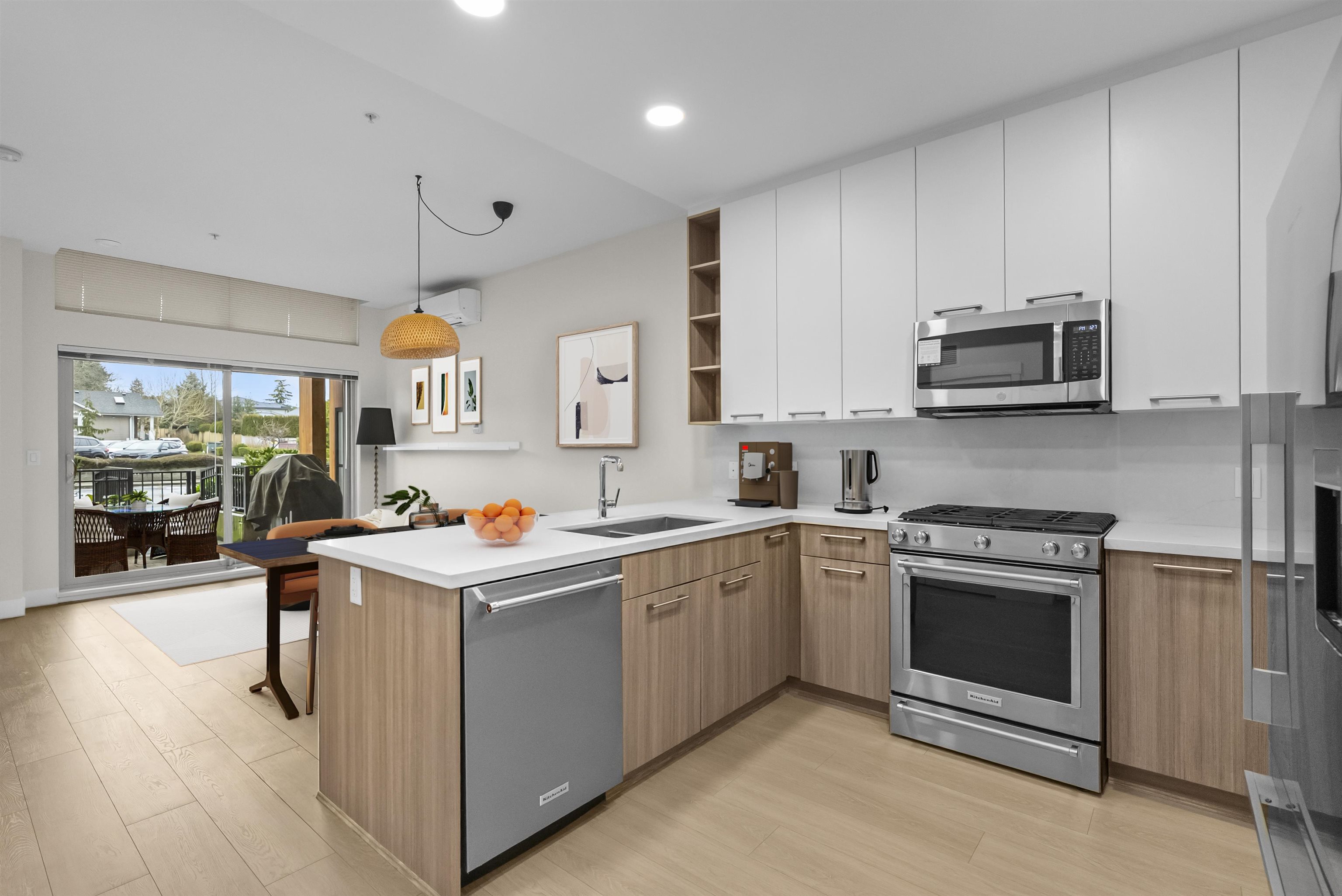 14022 NORTH BLUFF ROAD, White Rock BC V4B 3C3, R3110497, BC,