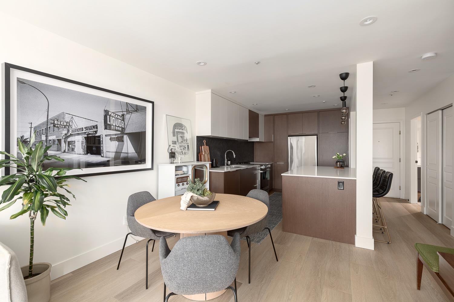 402 8460 JELLICOE STREET, R3110687, BC,