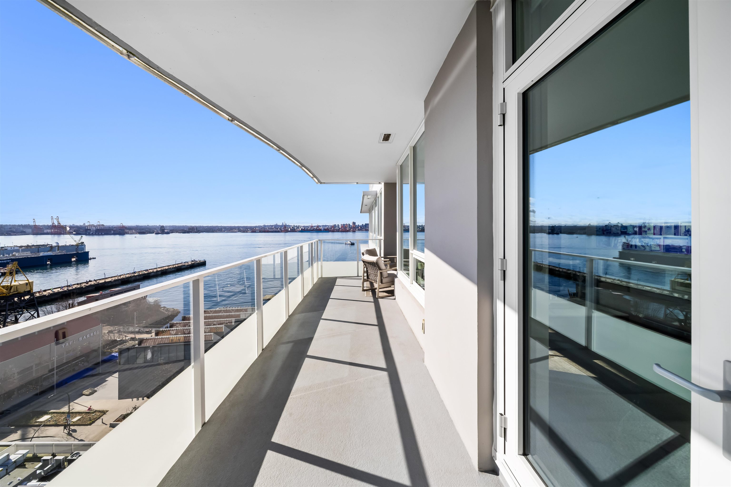 1210 118 CARRIE CATES COURT, R3110697, BC,