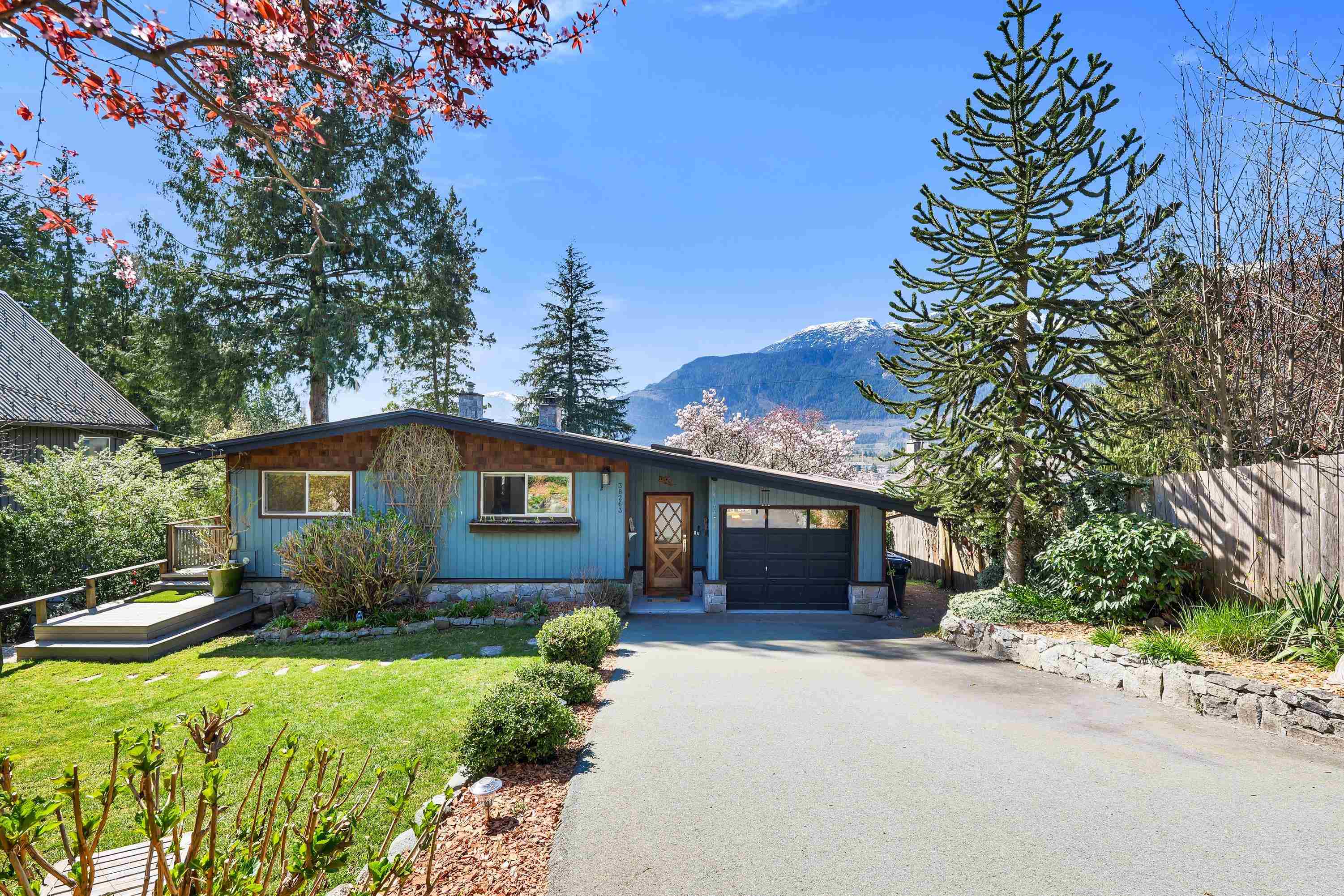 38263 VIEW PLACE, Squamish BC V8B 0C8, R3110699, BC,