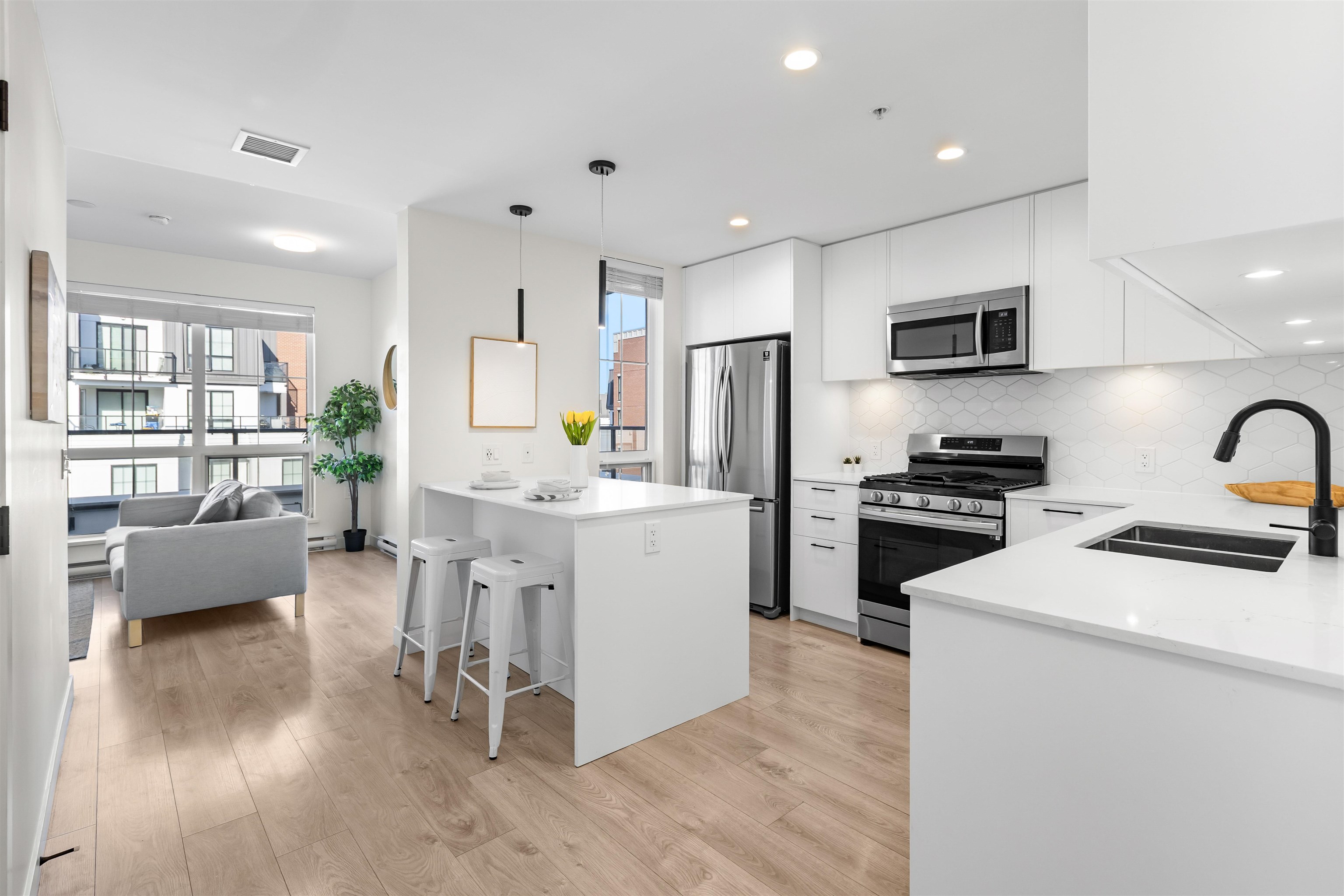 501 20052 83A AVENUE, R3110723, BC,