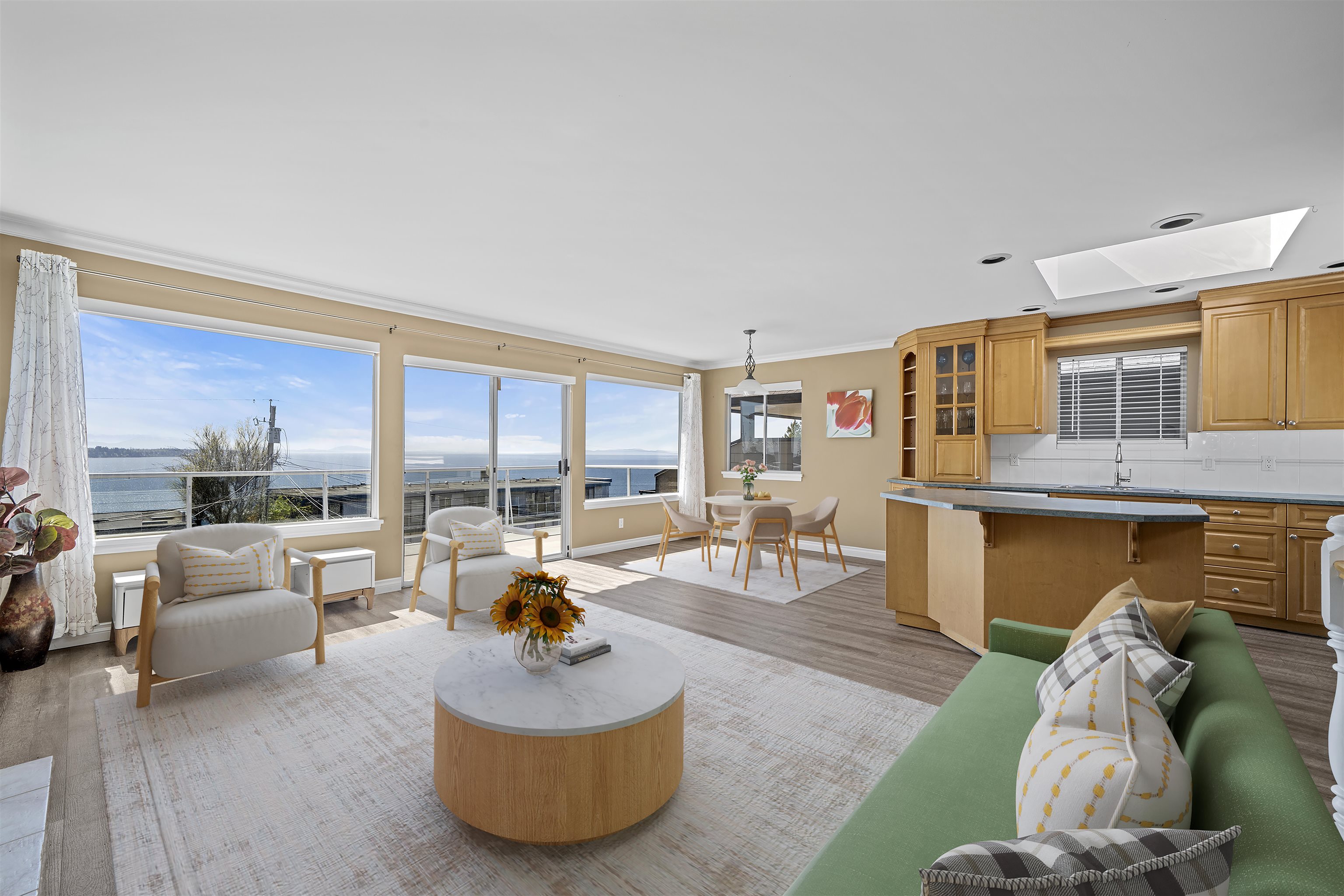 15173 ROYAL AVENUE, White Rock BC V4B 1M2, R3110899, BC,