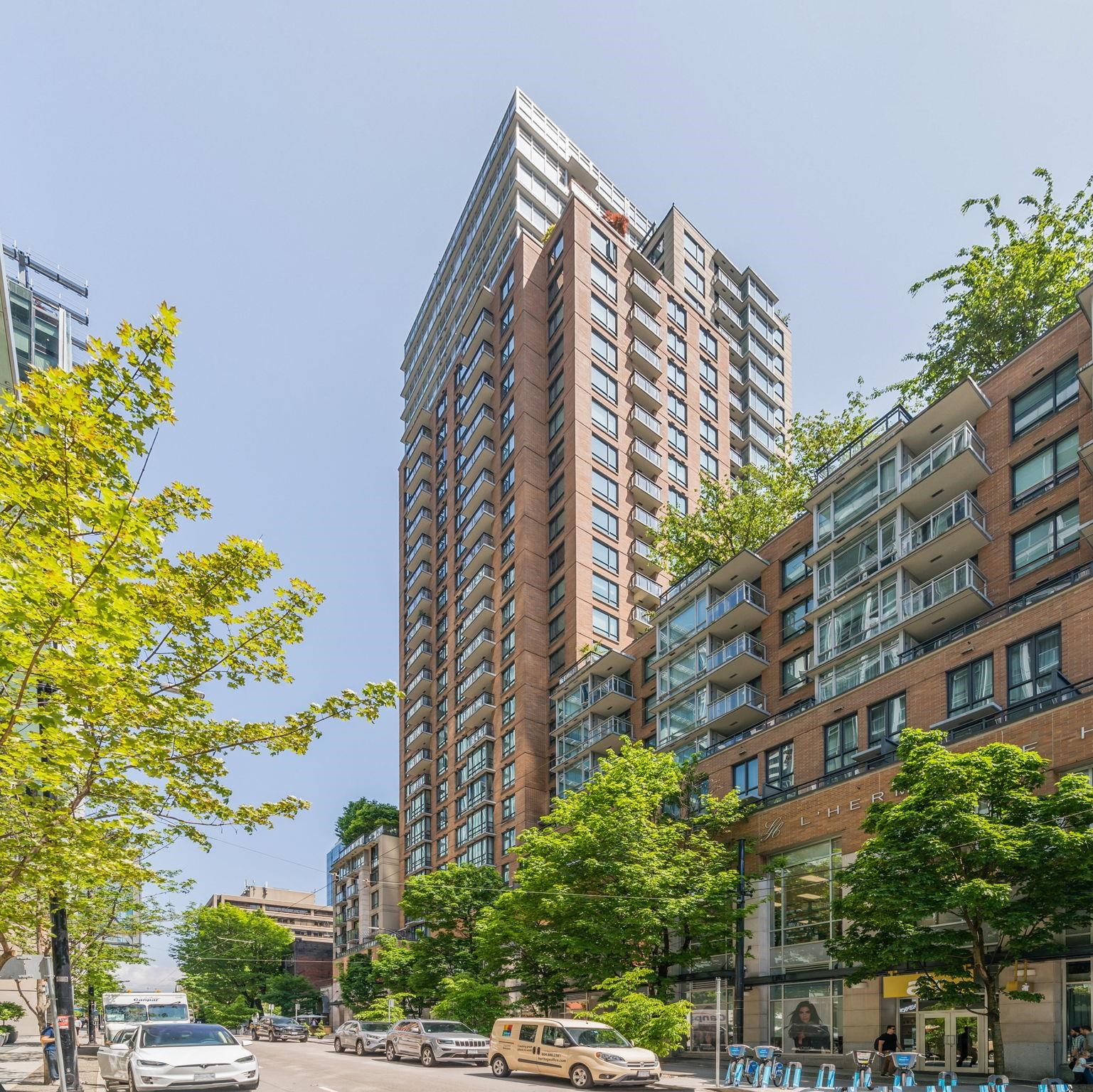 2203 788 RICHARDS STREET, R3110957, BC,