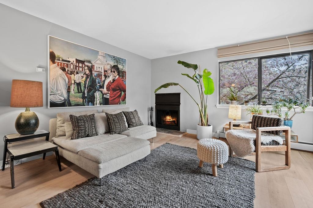 305 3275 MOUNTAIN HIGHWAY, R3110997, BC,