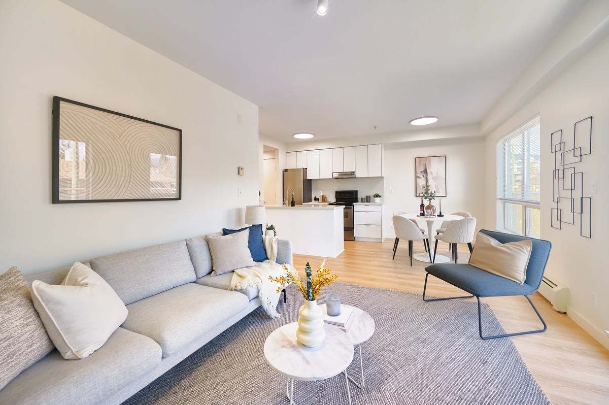 311 1033 ST. GEORGES AVENUE, R3111003, BC,