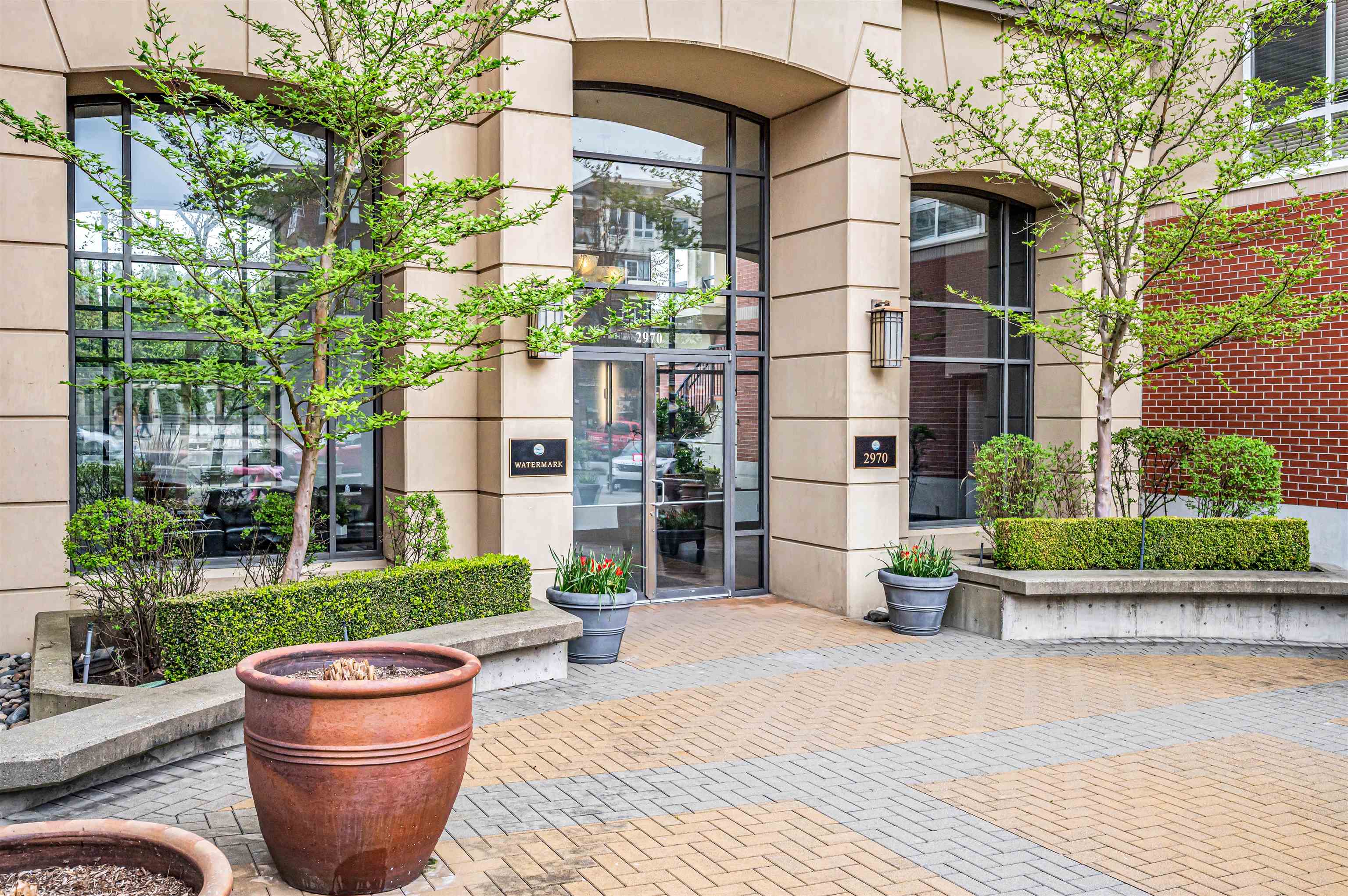 111 2970 KING GEORGE BOULEVARD, R3111057, BC,