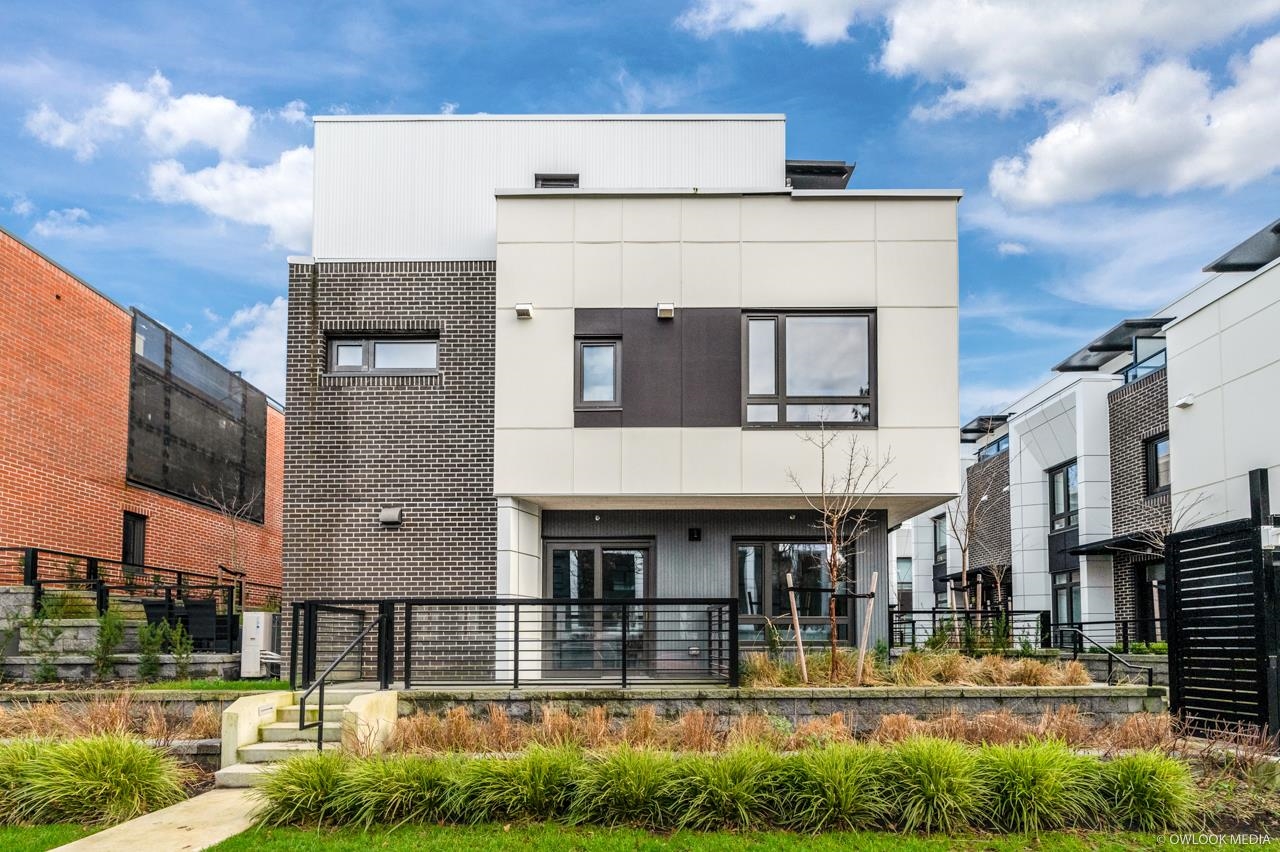 6322 OAK STREET, Vancouver BC V6M 2W4, R3111122, BC,