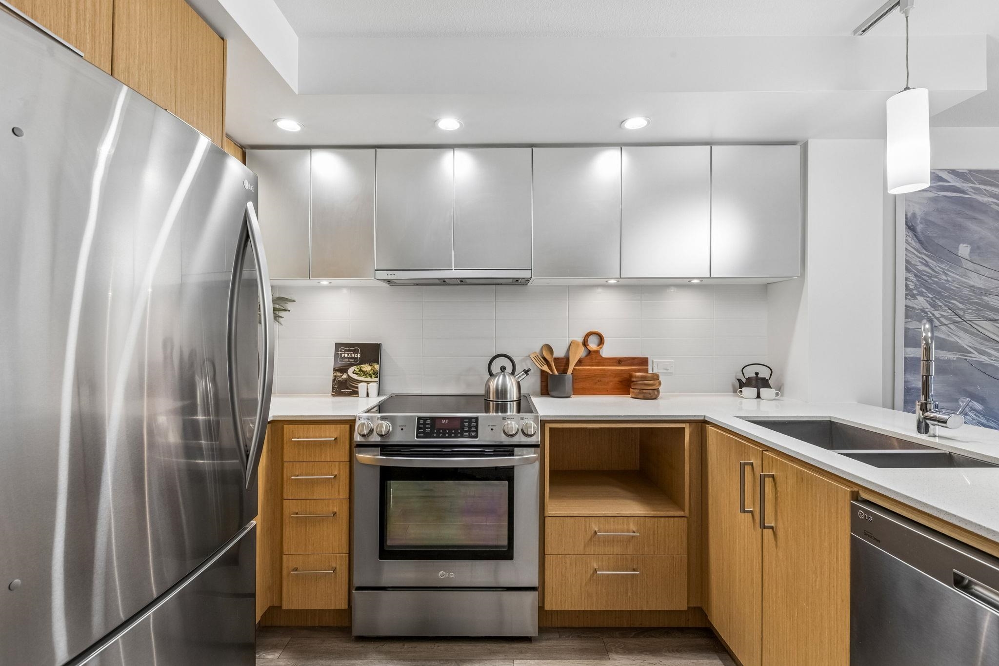 211 221 3RD STREET, R3111465, BC,