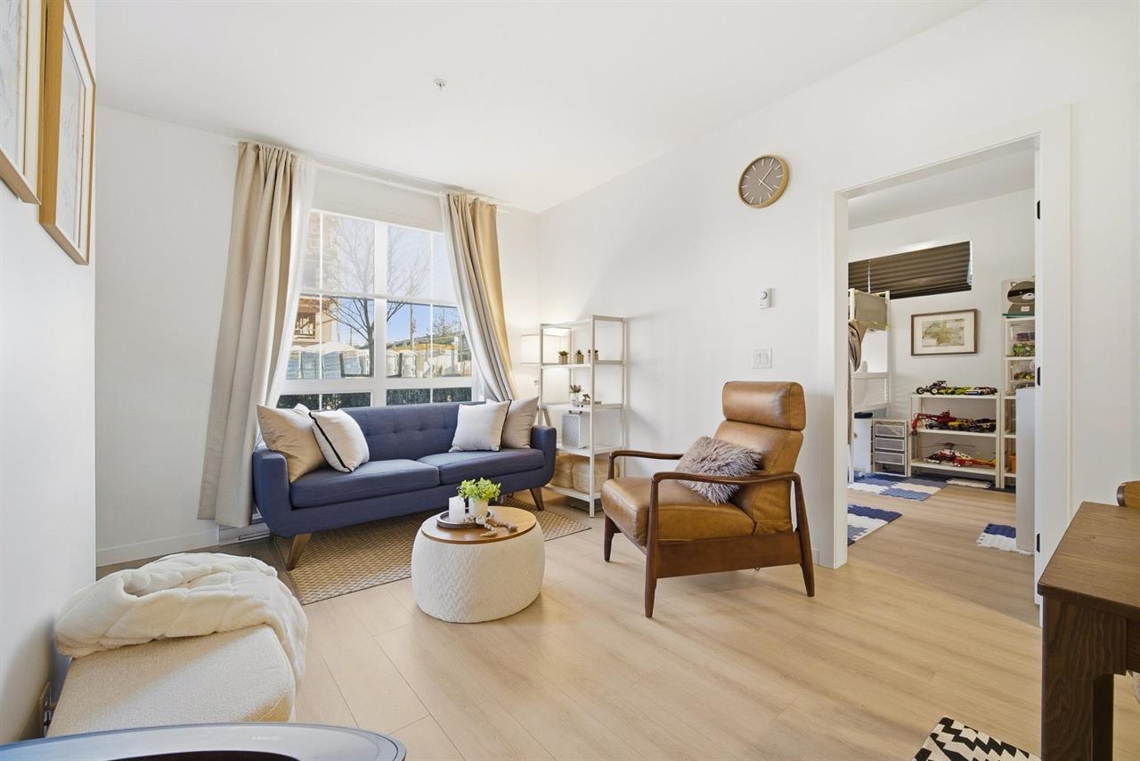 101 20077 84 AVENUE, R3111480, BC,