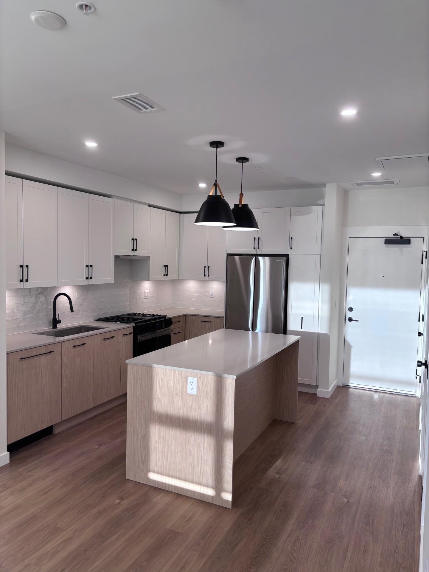 711 27254 ALDERGROVE TOWN CENTRE DRIVE, R3111533, BC,