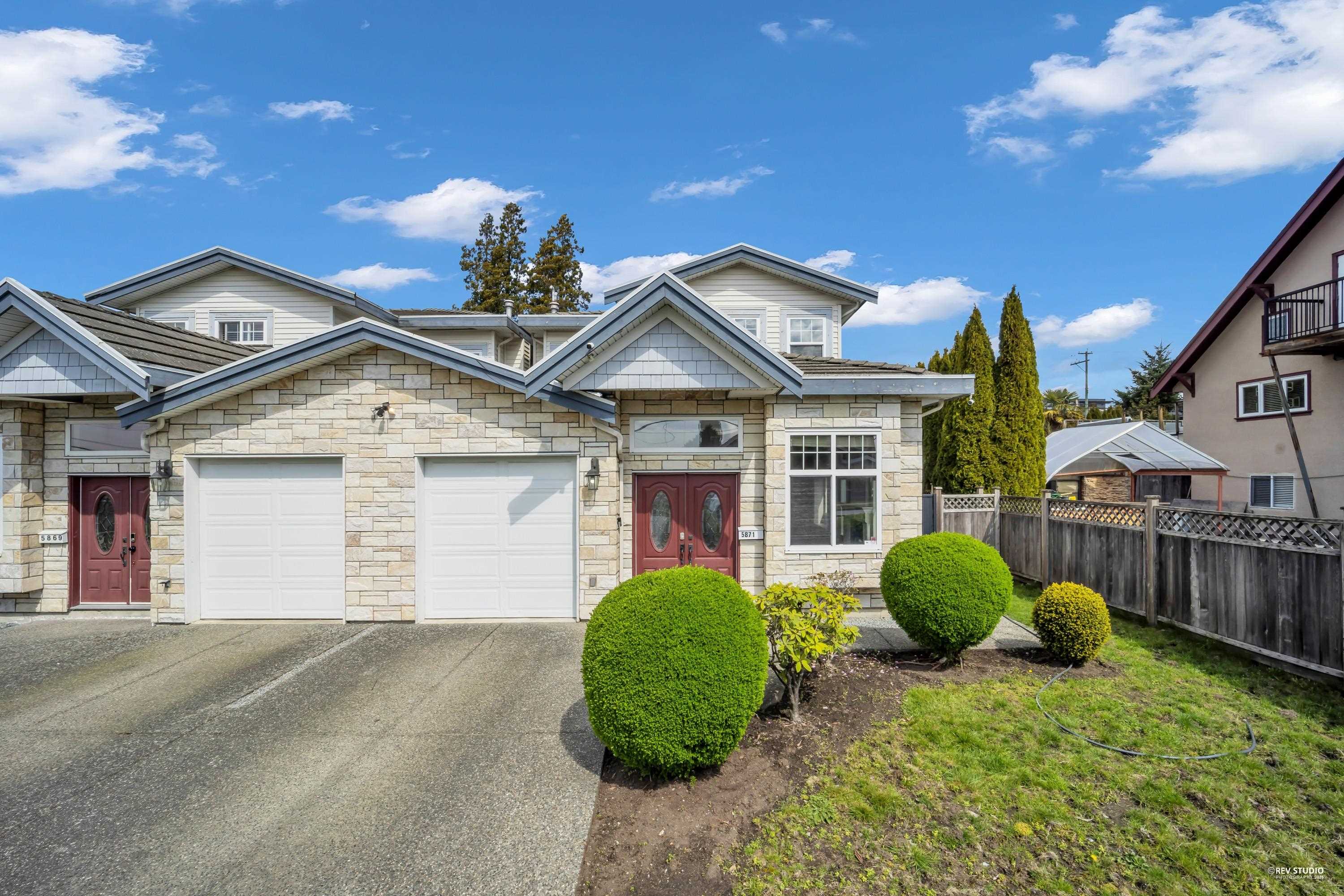 5871 RUMBLE STREET, Burnaby BC V5J 2C3, R3111581, BC,