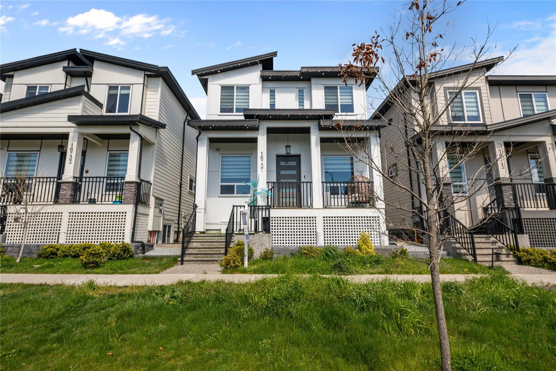 16737 15A AVENUE, Surrey BC V3S 9X7, R3111614, BC,