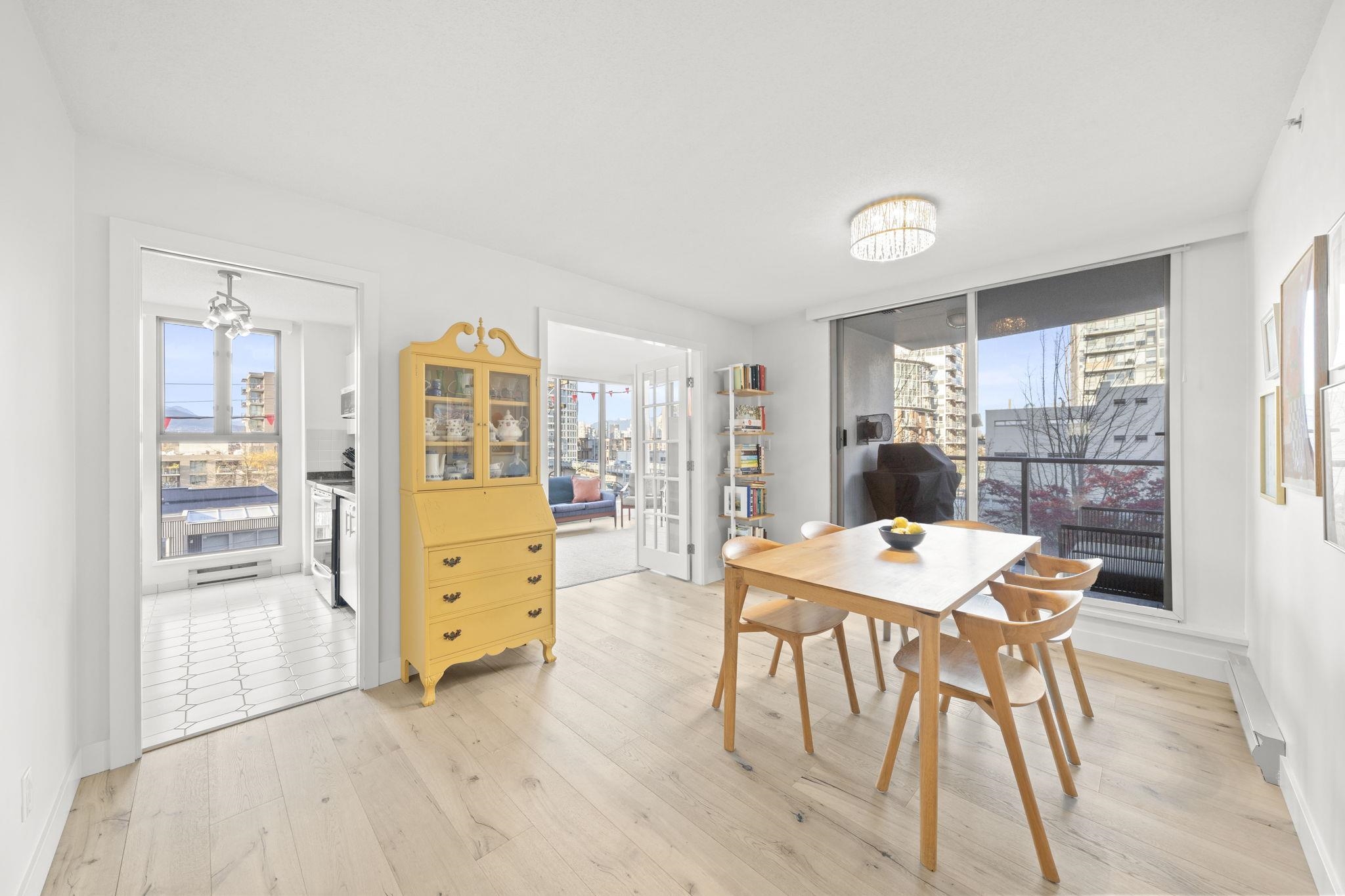 303 1633 WEST 8TH AVENUE, R3111685, BC,