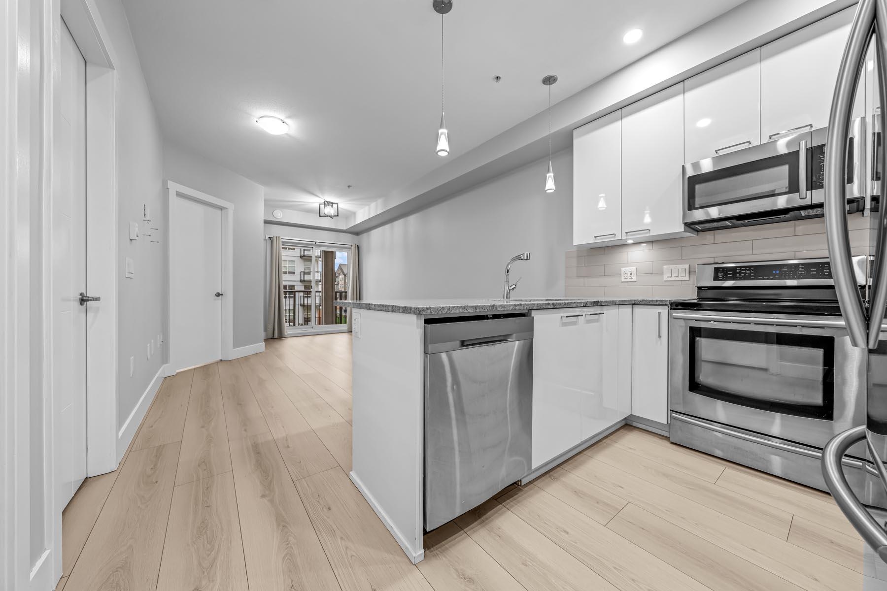 208 20175 53 AVENUE, R3111893, BC,