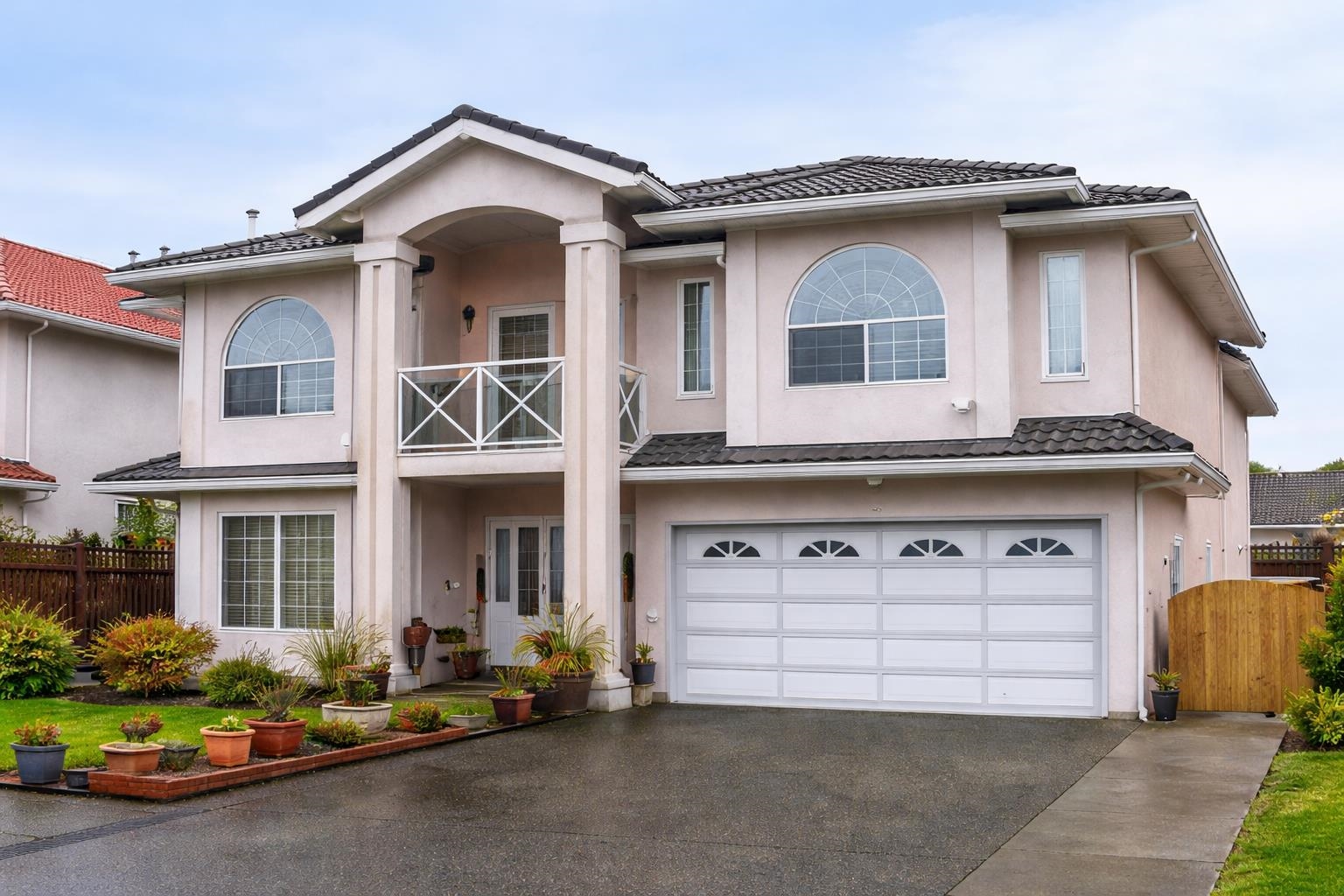 14296 90A AVENUE, Surrey BC V3V 7X9, R3111947, BC,