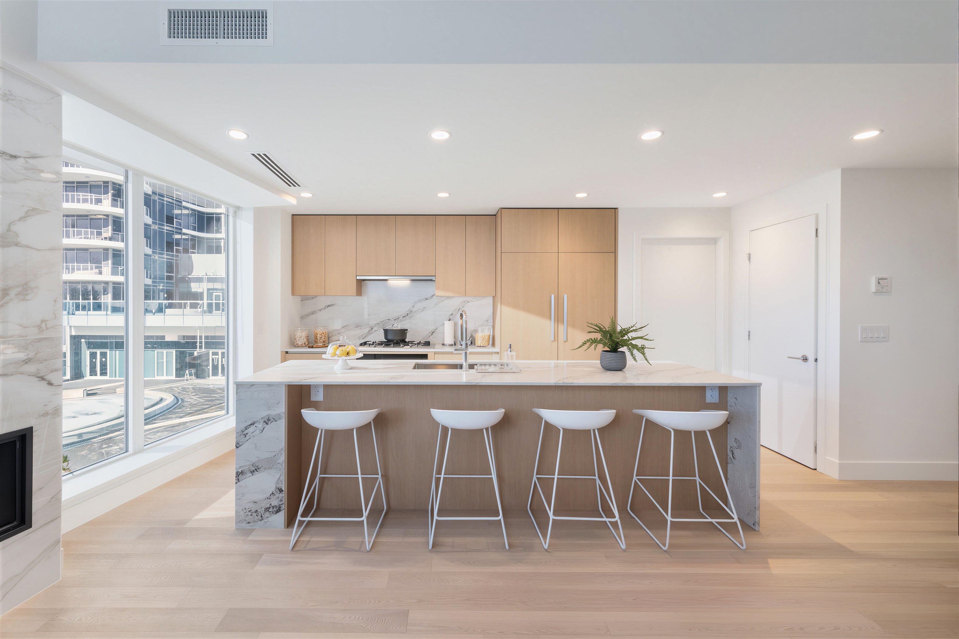 301 1475 FOSTER STREET, R3112004, BC,