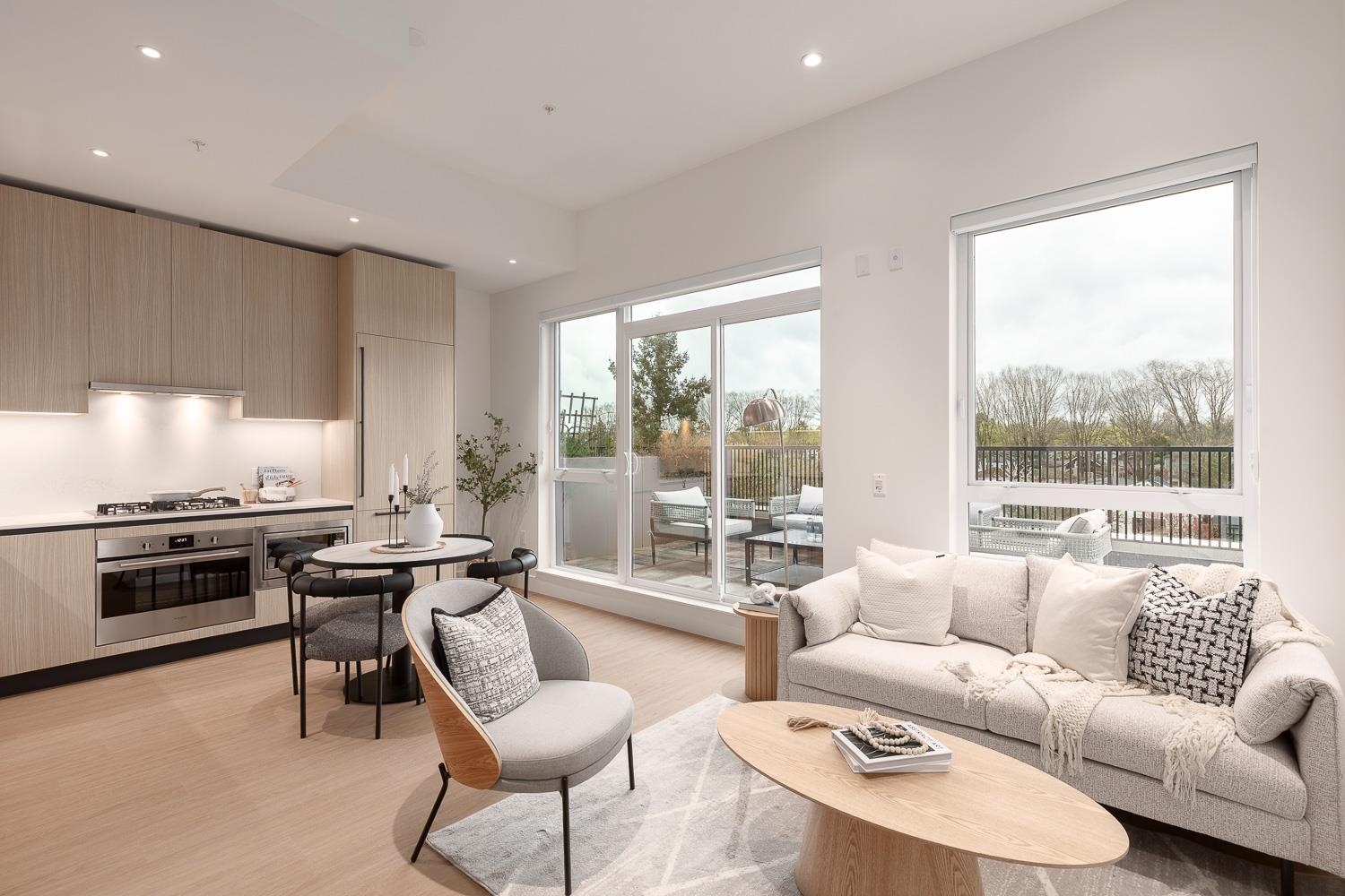 601 2235 BROADWAY, R3112178, BC,