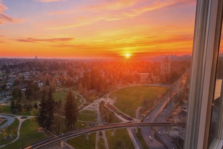 2810 13618 100 AVENUE, R3112188, BC,