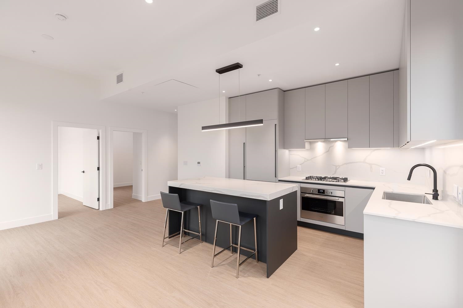 602 2235 BROADWAY, R3112203, BC,