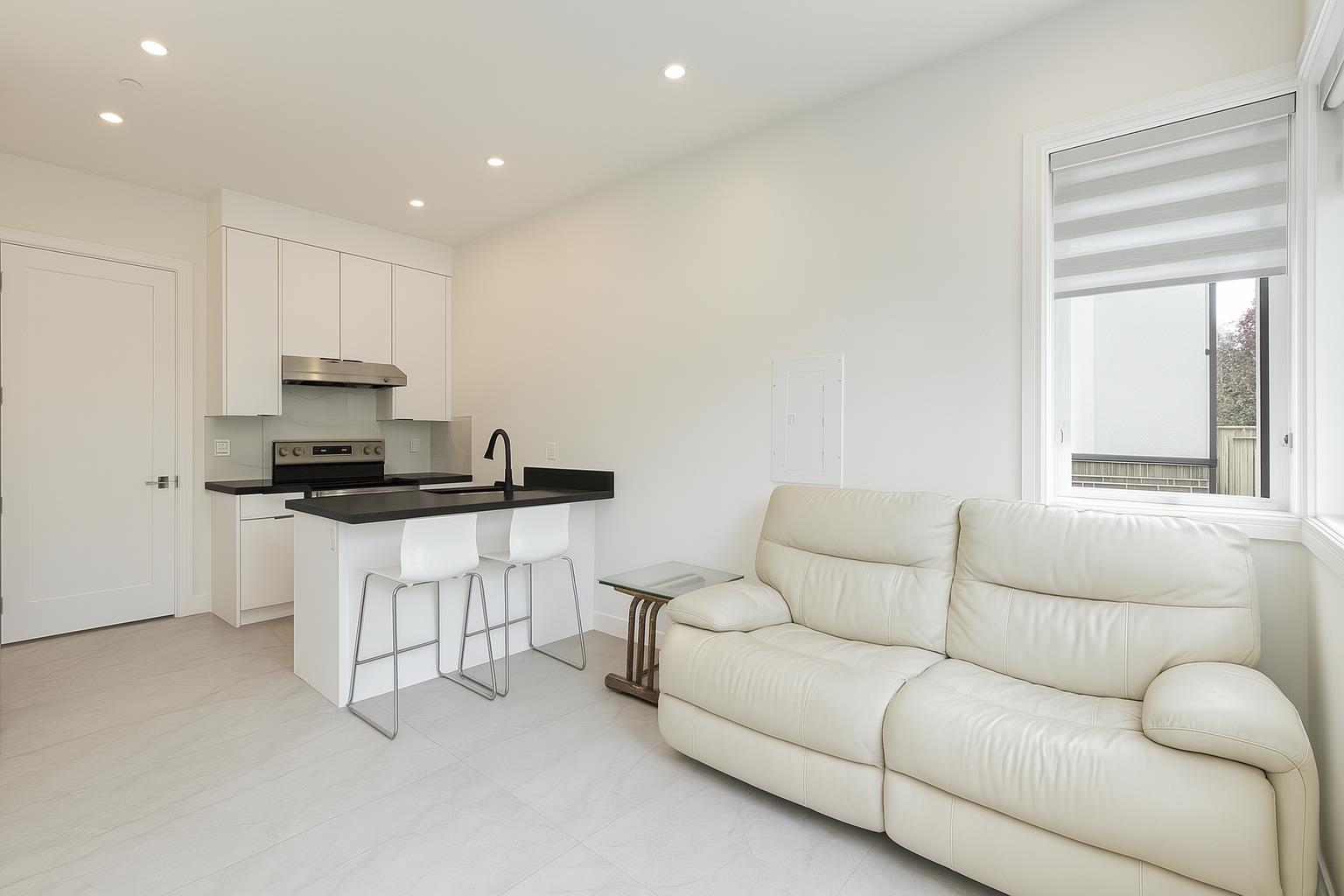 3907 W 24TH AVENUE, Vancouver BC V6S 1M1, R3112239, BC,