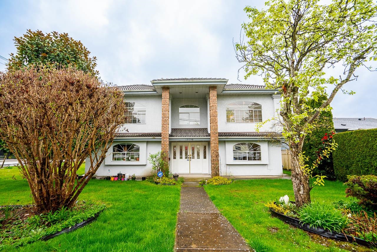 13798 92 AVENUE, Surrey BC V3V 1J2, R3112432, BC,
