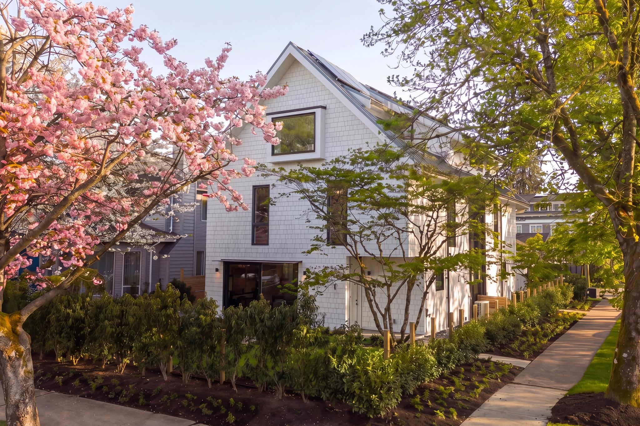 1 2830 MUSQUEAMVIEW STREET, R3112456, BC,