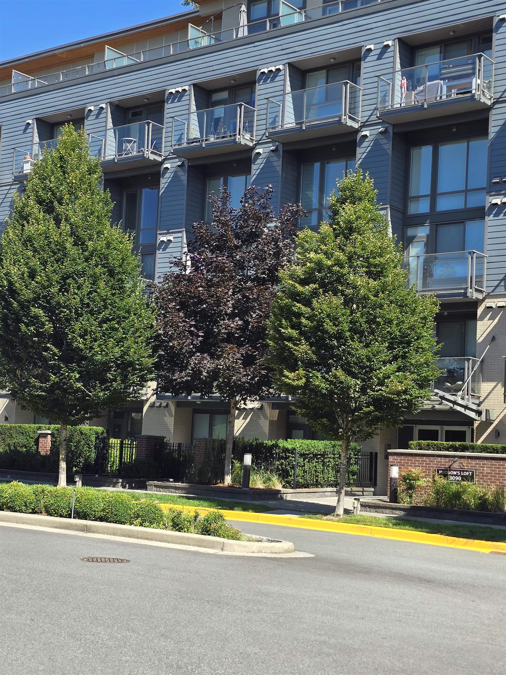 204 3090 GLADWIN ROAD, R3112472, BC,