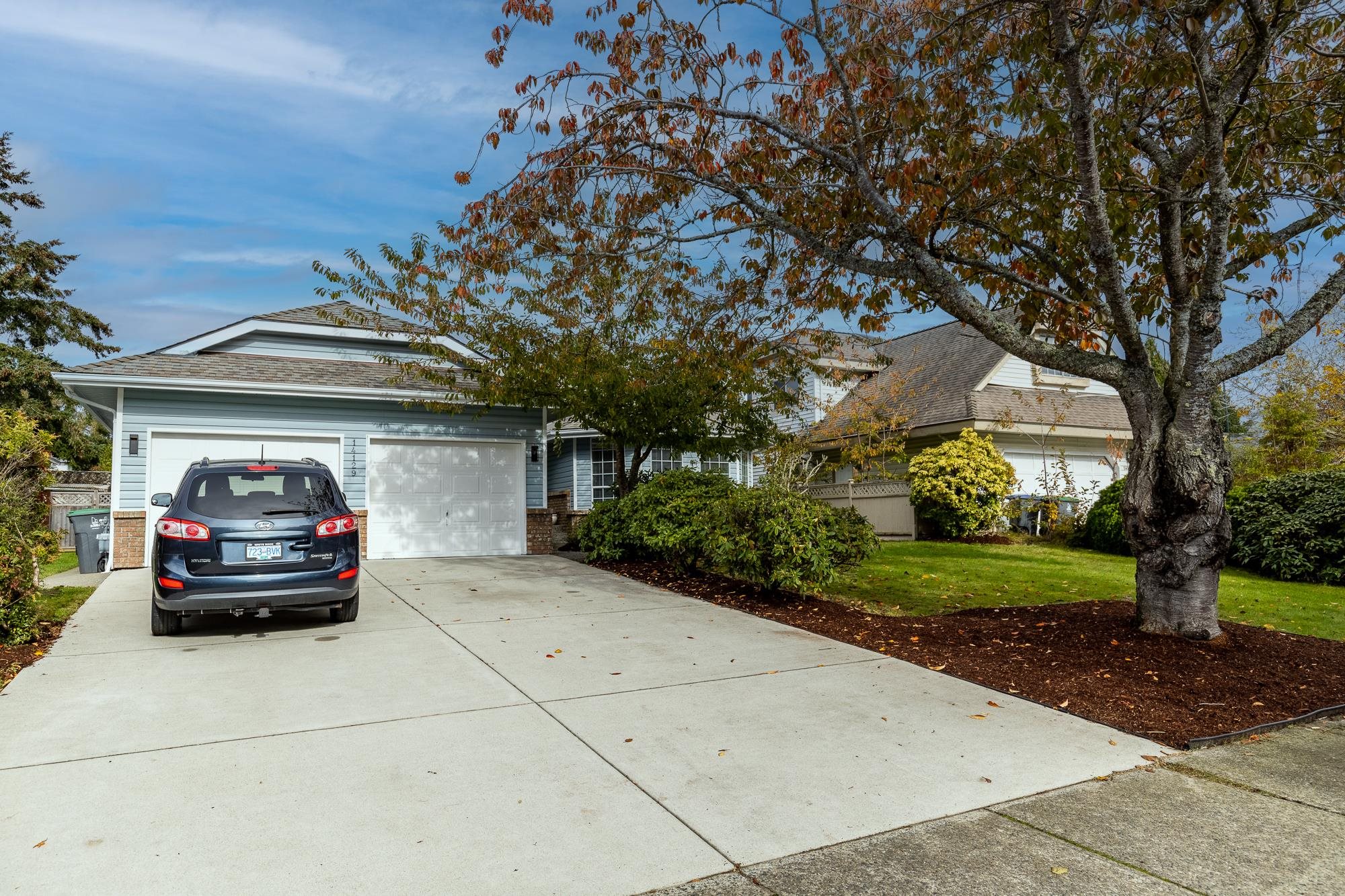 14129 16A AVENUE, Surrey BC V4A 8K2, R3112508, BC,
