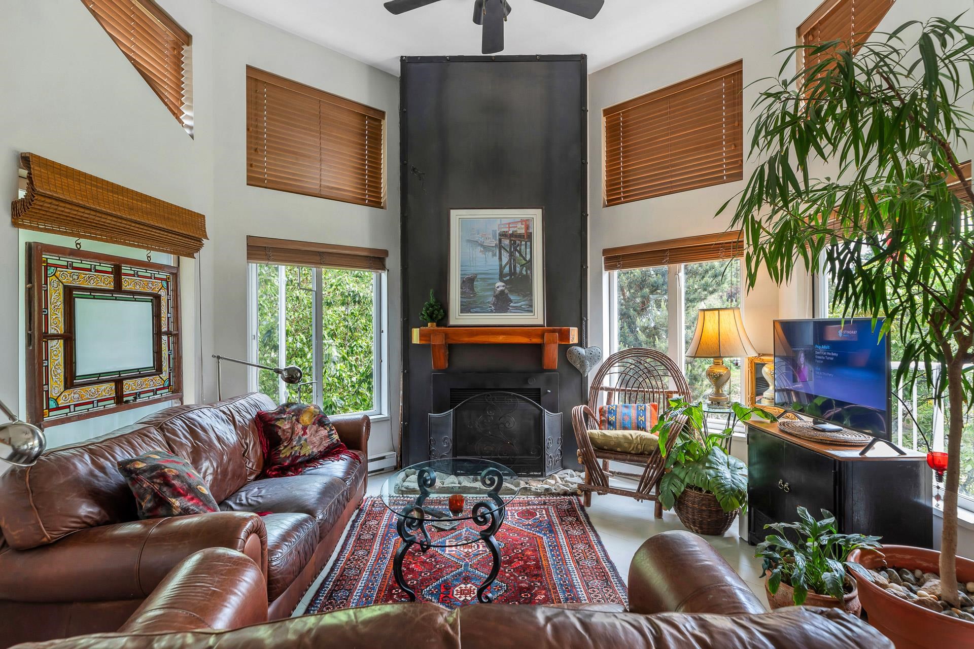 301 33669 2ND AVENUE, R3112559, BC,