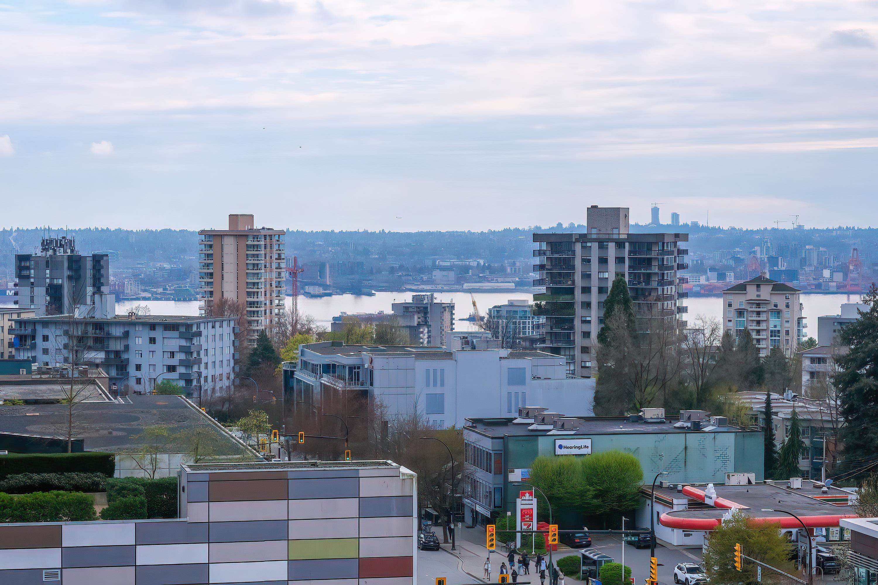 906 108 14TH STREET, R3112889, BC,