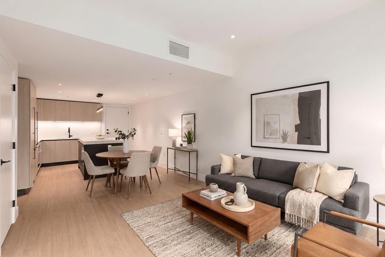 110 2235 BROADWAY, R3112915, BC,