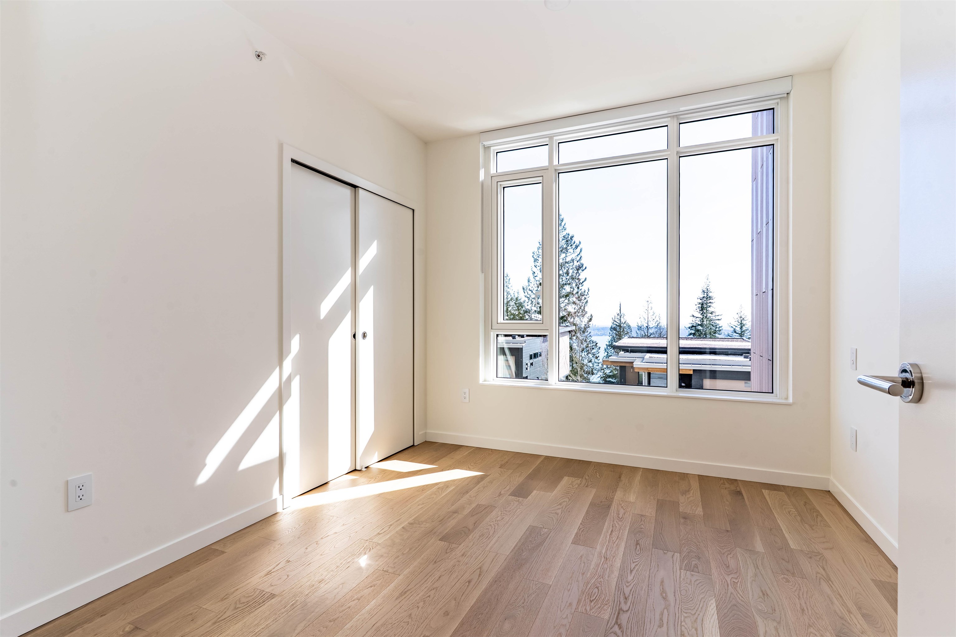 210 3963 UPLANDS WAY, R3112927, BC,