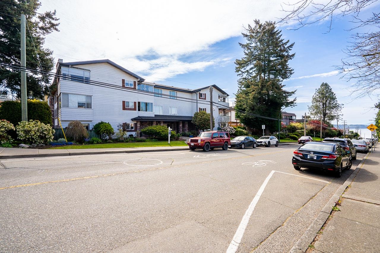 204 1390 MARTIN STREET, R3112934, BC,