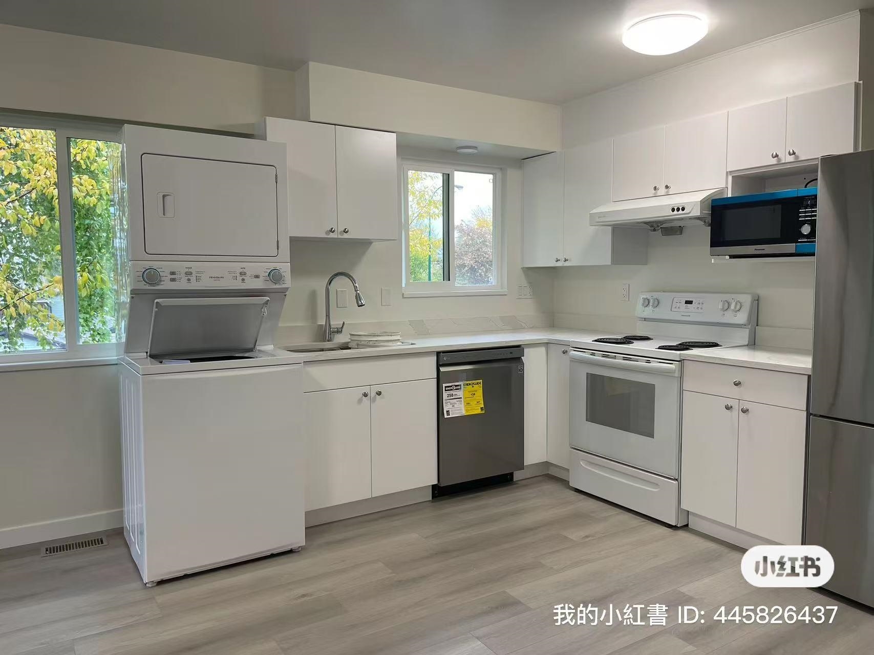 Upstair 2XXX W KING EDWARD AVE, R3113022, BC,